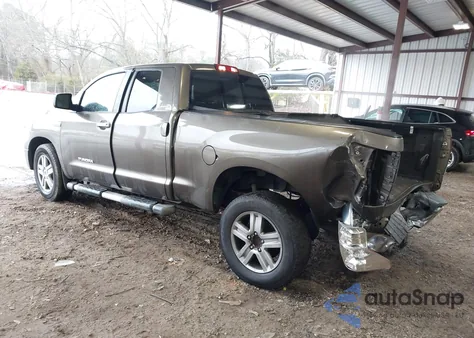 2011 Toyota Tundra Limited 5.7L V8 z USA, uszkodzony, nr VIN 5TFSY5F18BX101568